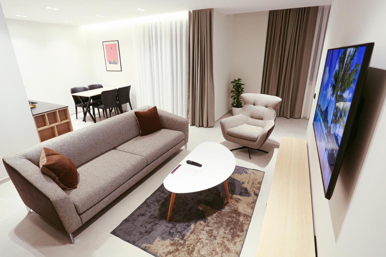 Hotel 12 Gjakova Ngoại thất bức ảnh