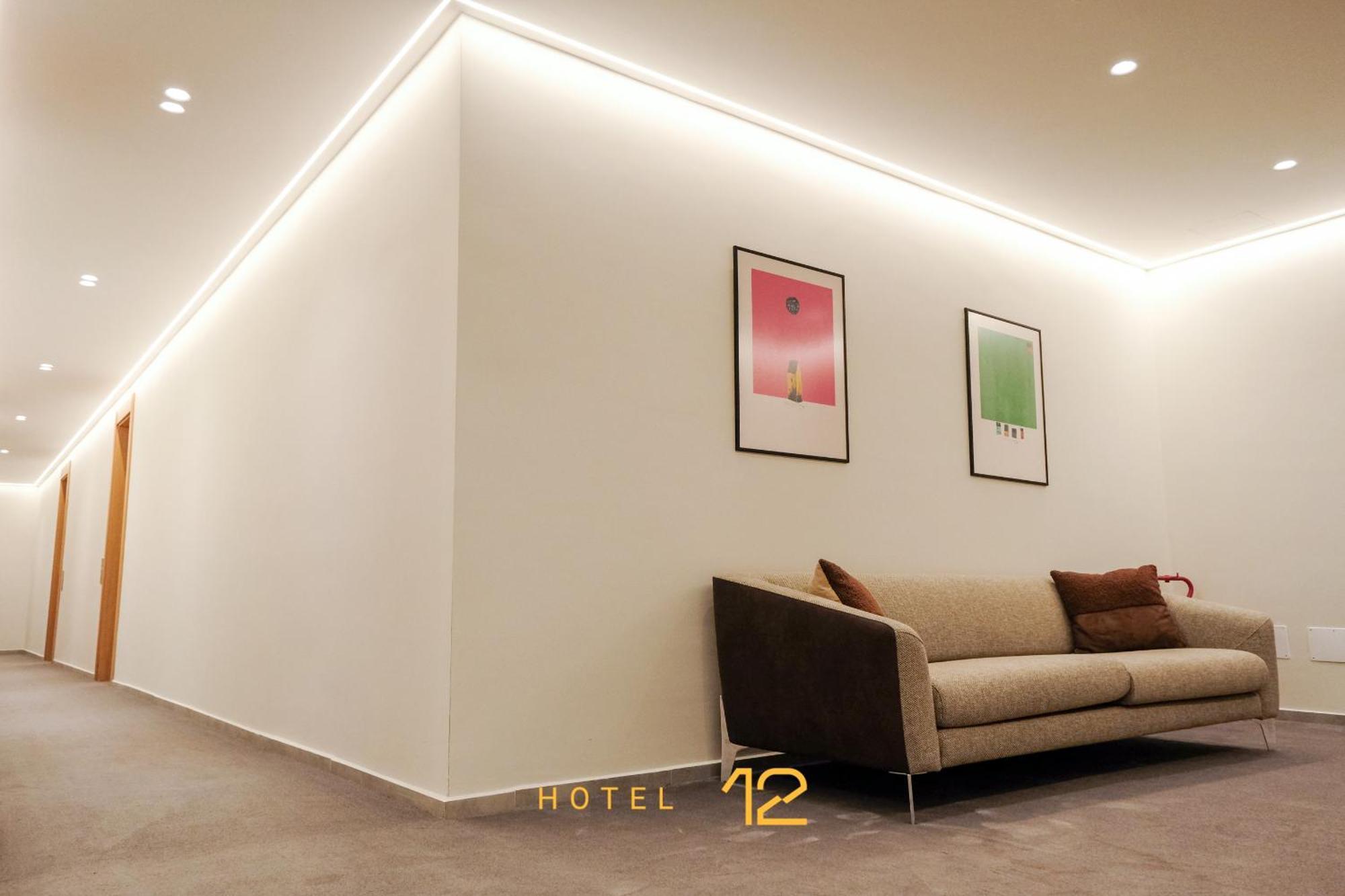 Hotel 12 Gjakova Ngoại thất bức ảnh
